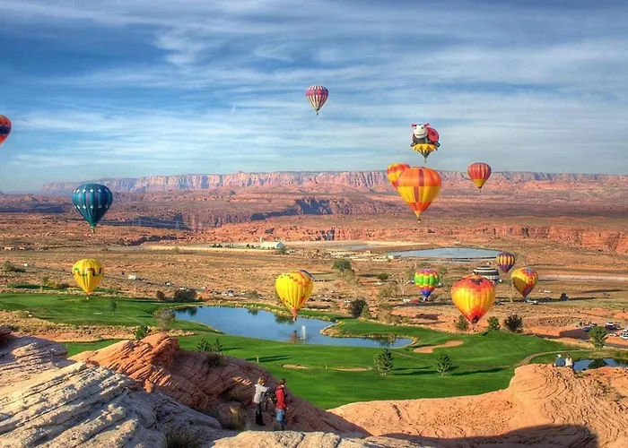 Local View Pet Friendly Boat Parking Close To Antelope Canyon & Horseshoebend Page